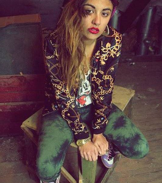 603909_641499149210126_1487974150_nt